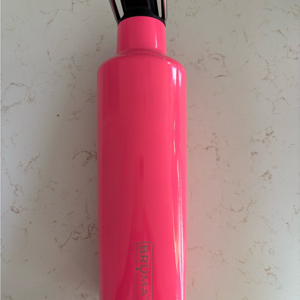 BrüMate Pink rehydratation Bottle